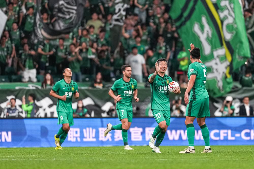 田径明星麦克劳克林的成长历程与赛场辉煌成就揭秘